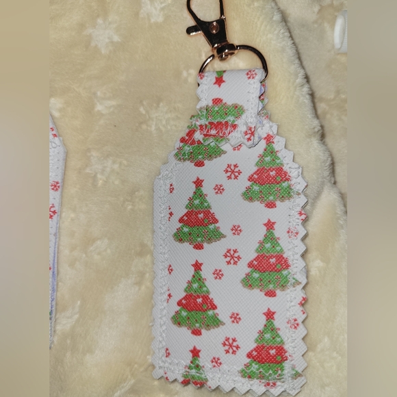 Chapstick Holder Keychains - Picture 6 of 6